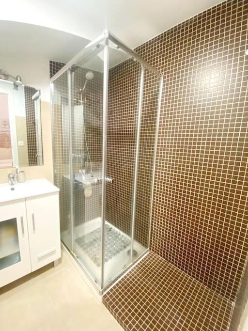 Apartamento En Calle Regla Sanz Seville Ngoại thất bức ảnh